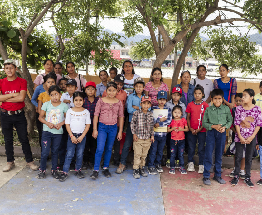 Pueblos de Mujeres y Niños